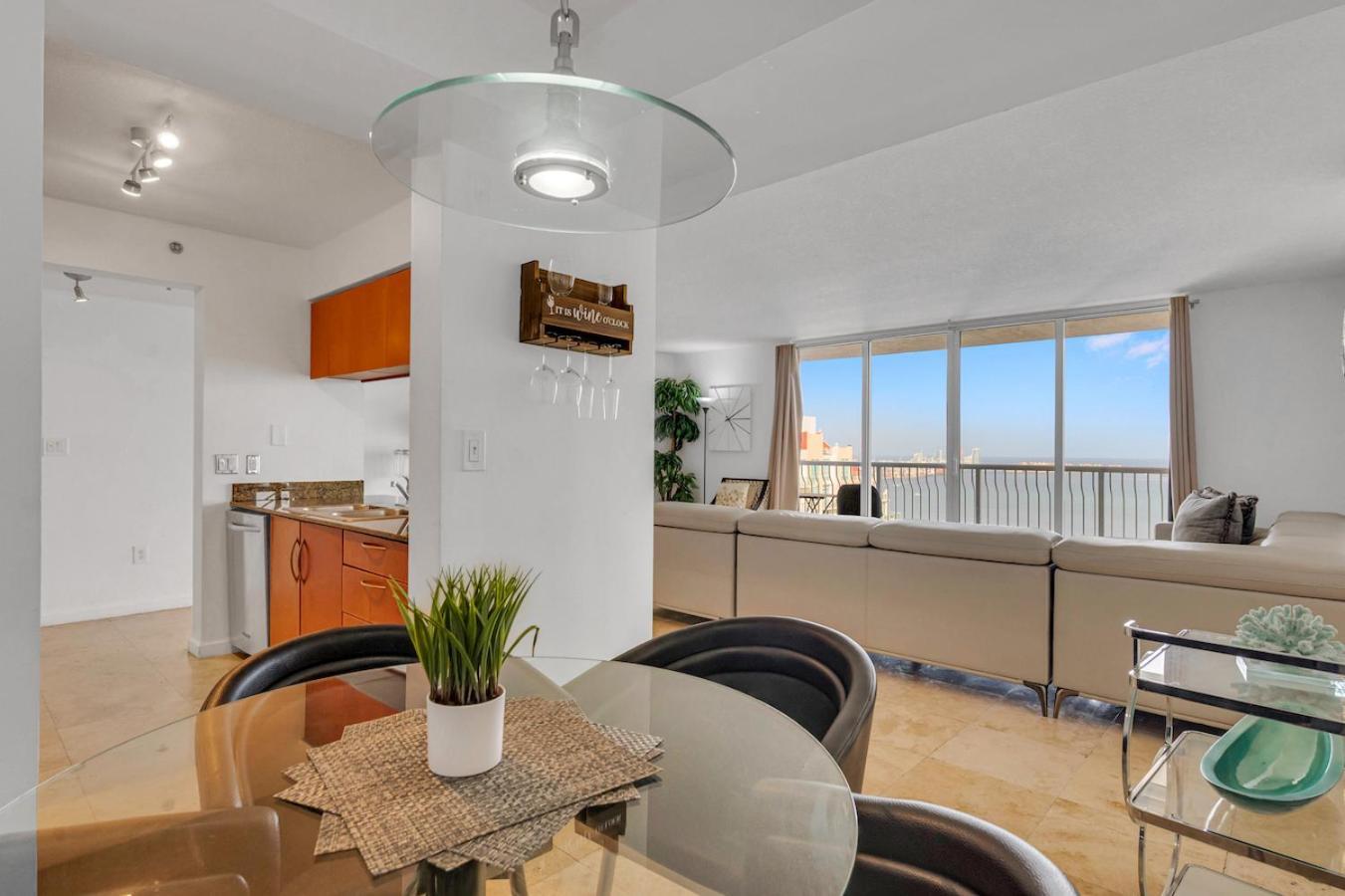 *Luxurious Highrise 2Brcondo Brickell- Waterviews* Маямі Екстер'єр фото