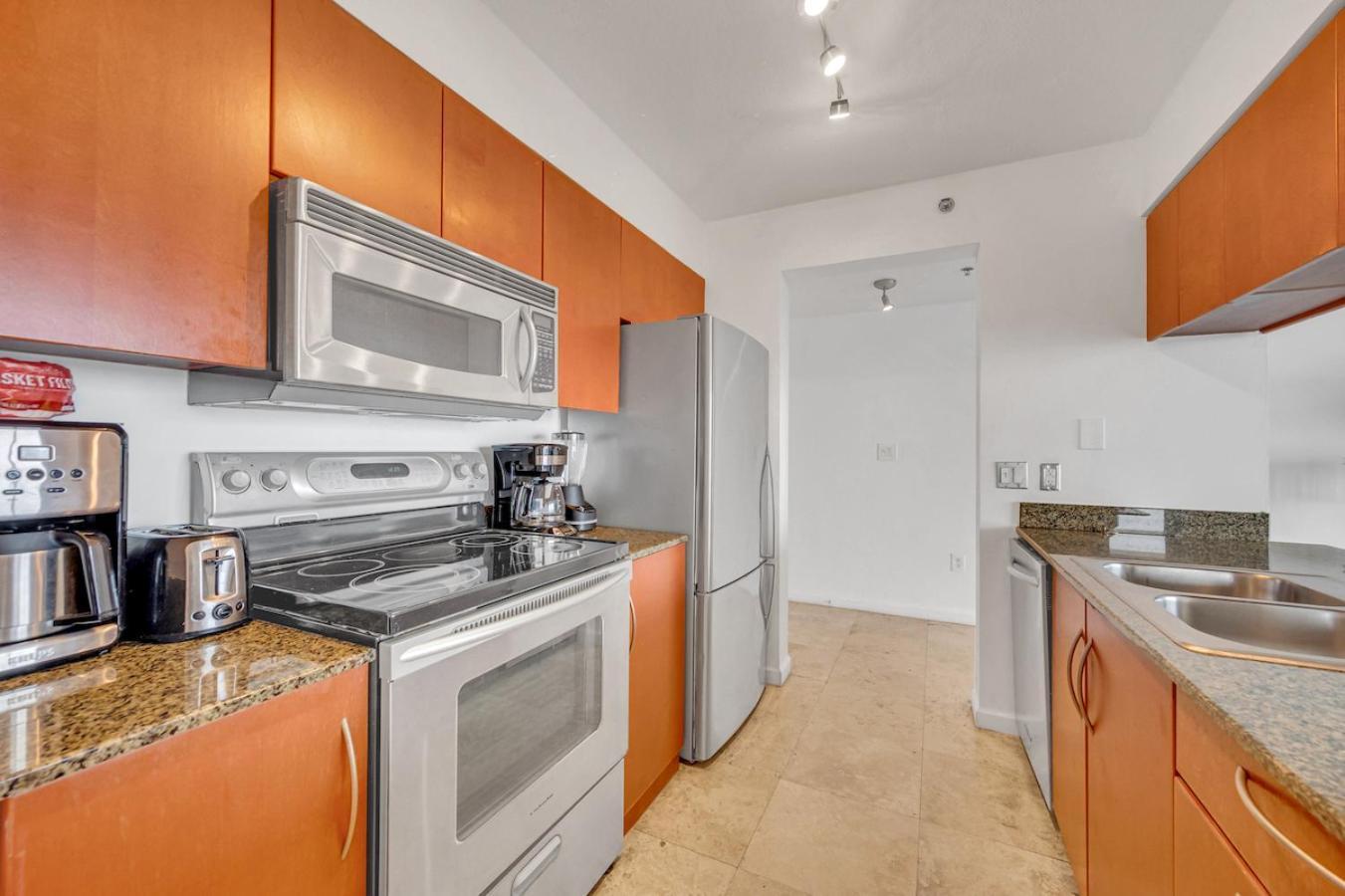 *Luxurious Highrise 2Brcondo Brickell- Waterviews* Маямі Екстер'єр фото